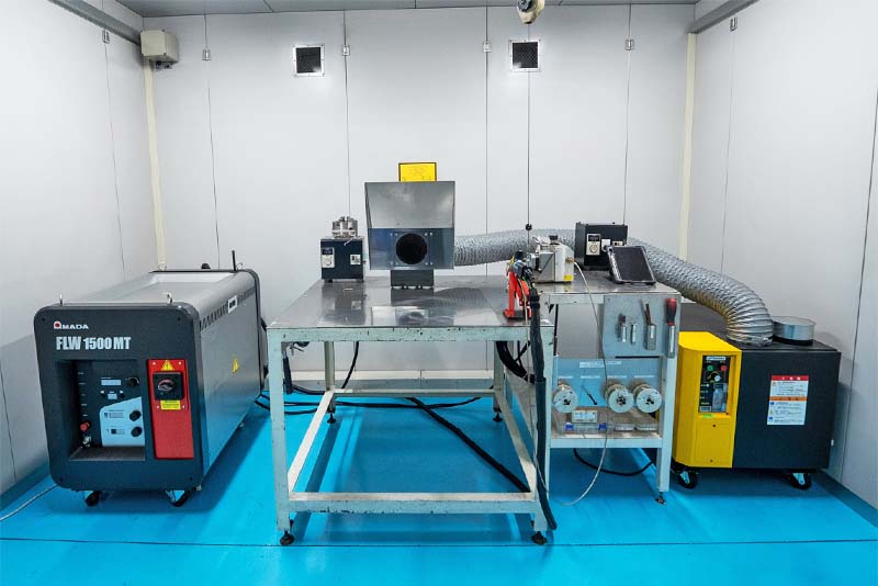 ファイバーレーザー溶接機