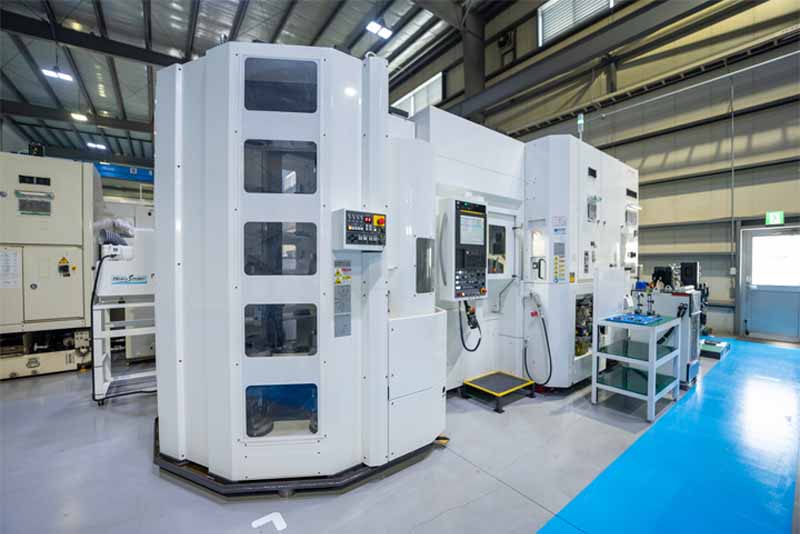 同時5軸マシニングセンタ