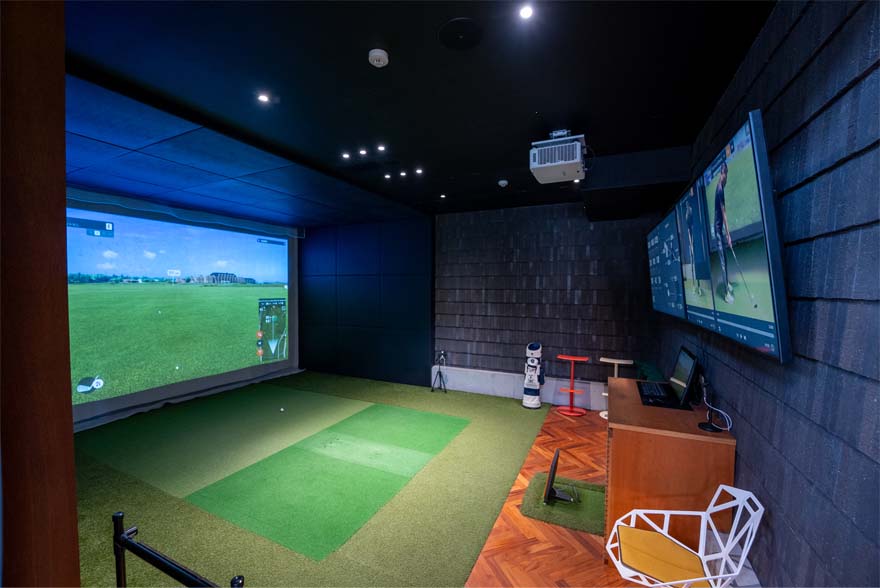 バーチャルゴルフも可能