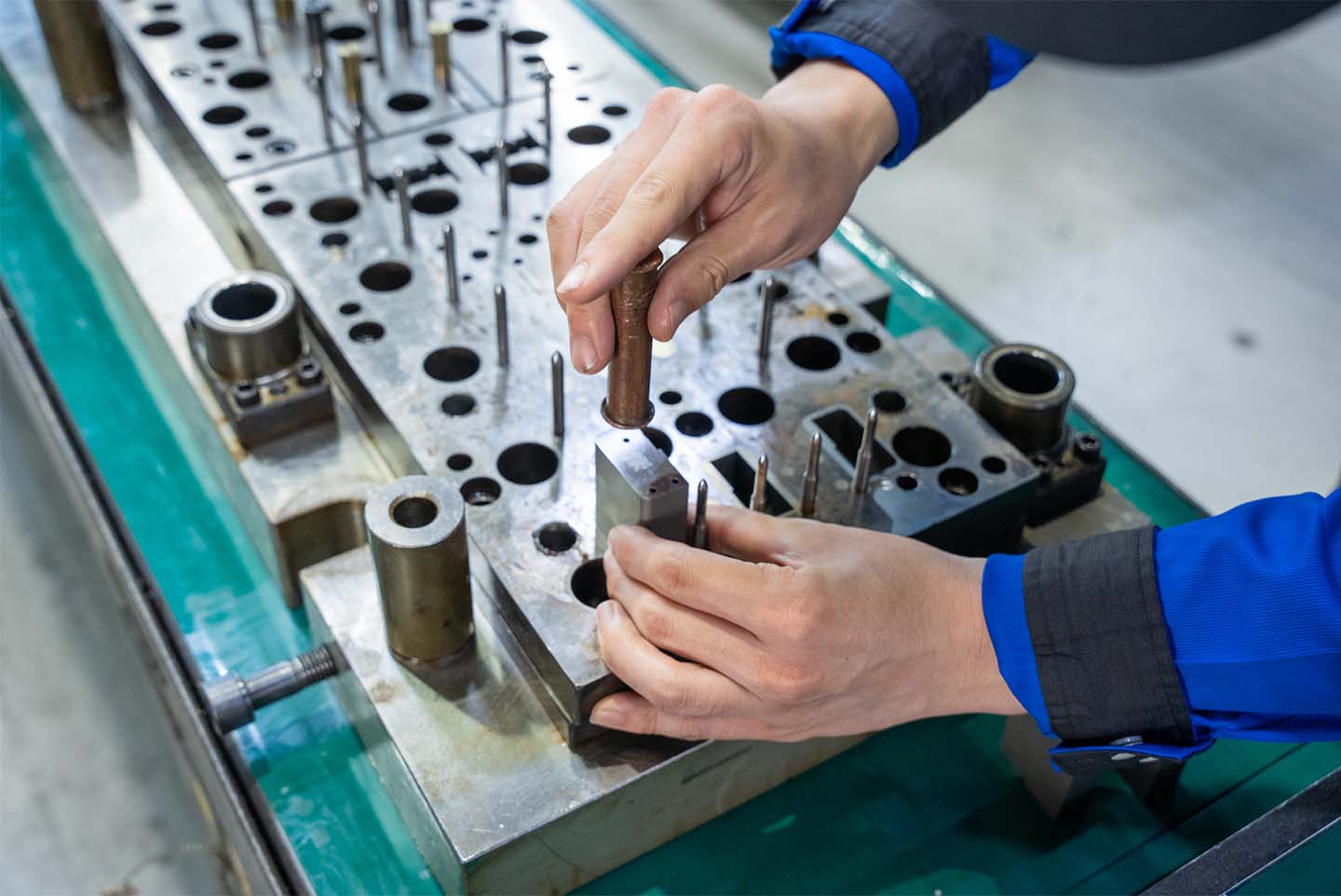 プレス金型設計・製作